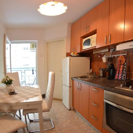 White Night City Center Apartman Belgrad Exteriör bild