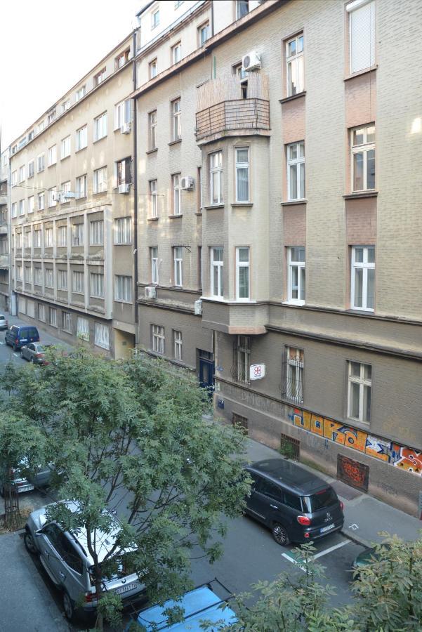 White Night City Center Apartman Belgrad Exteriör bild